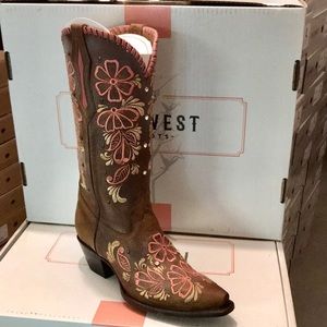 Brown Embroidered Heeled Boots